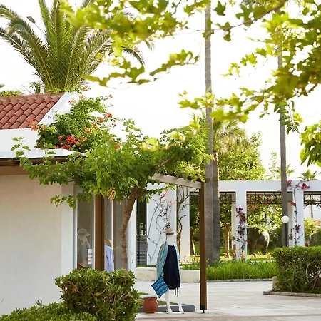 Курортний комплекс Grecotel Creta Palace