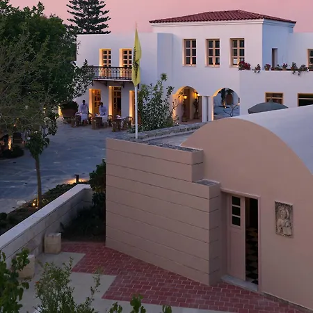 Creta Palace, A To Live